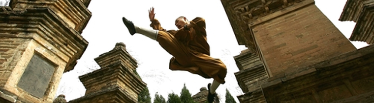 High-stepping monk performs amazing moves at Shaolin Temple
